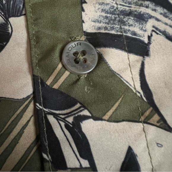 Under armour island print - Picture 6 of 6